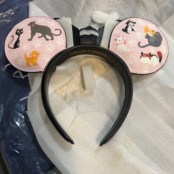 Disney Pink and Black Cat-Themed Minnie Ears Headband - Picture 2 of 4